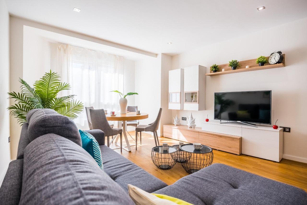Expoholidays-Rueda Lopez Apartamento De Lujo Almeria Ngoại thất bức ảnh