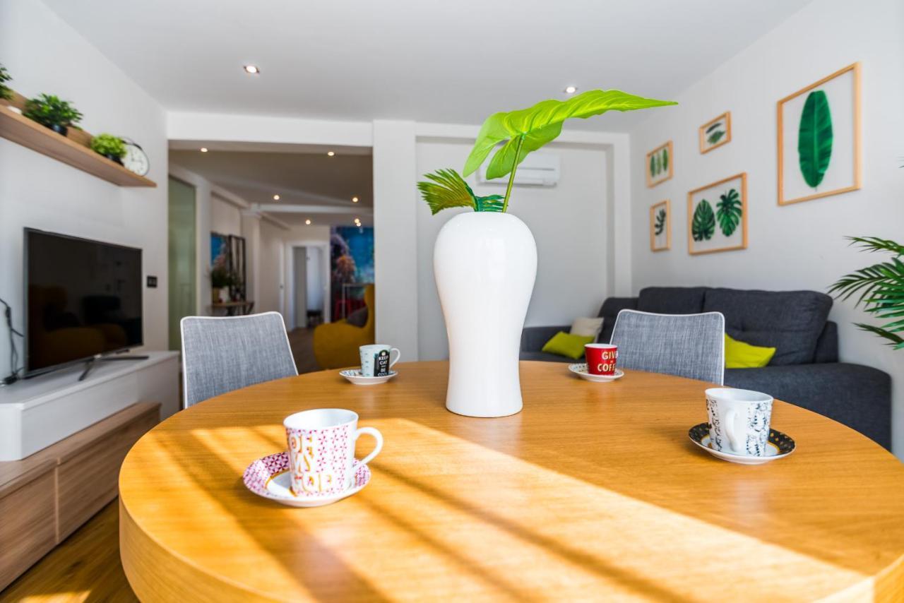 Expoholidays-Rueda Lopez Apartamento De Lujo Almeria Ngoại thất bức ảnh